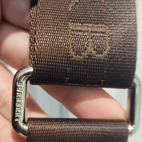 RARE*BURBERRY* NOVA CHECK*UNISEX*LARGE CROSSBODY WITH ADJUSTABLE STRAP - Picture 10 of 16
